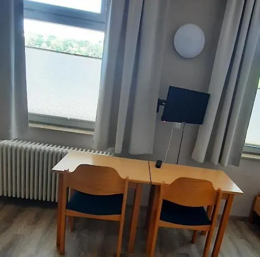 Szálloda Deula Gmbh *